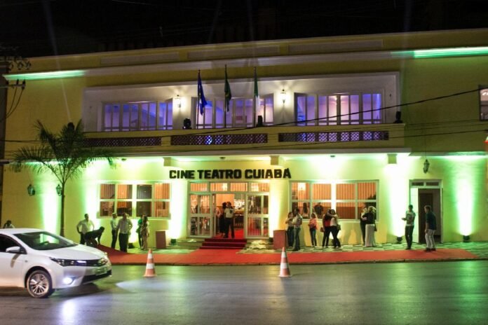 Fachada-Cine-Teatro-Cuiaba.jpg