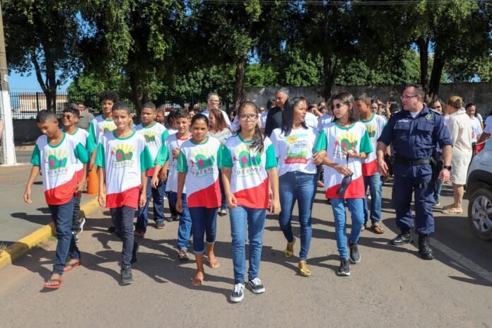 Caminhada marca edição da campanha 'Faça Bonito' em Várzea Grande3