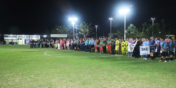 Primeira rodada é aberta com disputa de atuais campeão e vice3