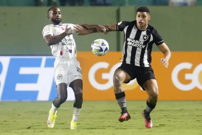 Botafogo pega o Goiás em casa e pode voltar a ficar em grande vantagem na liderança