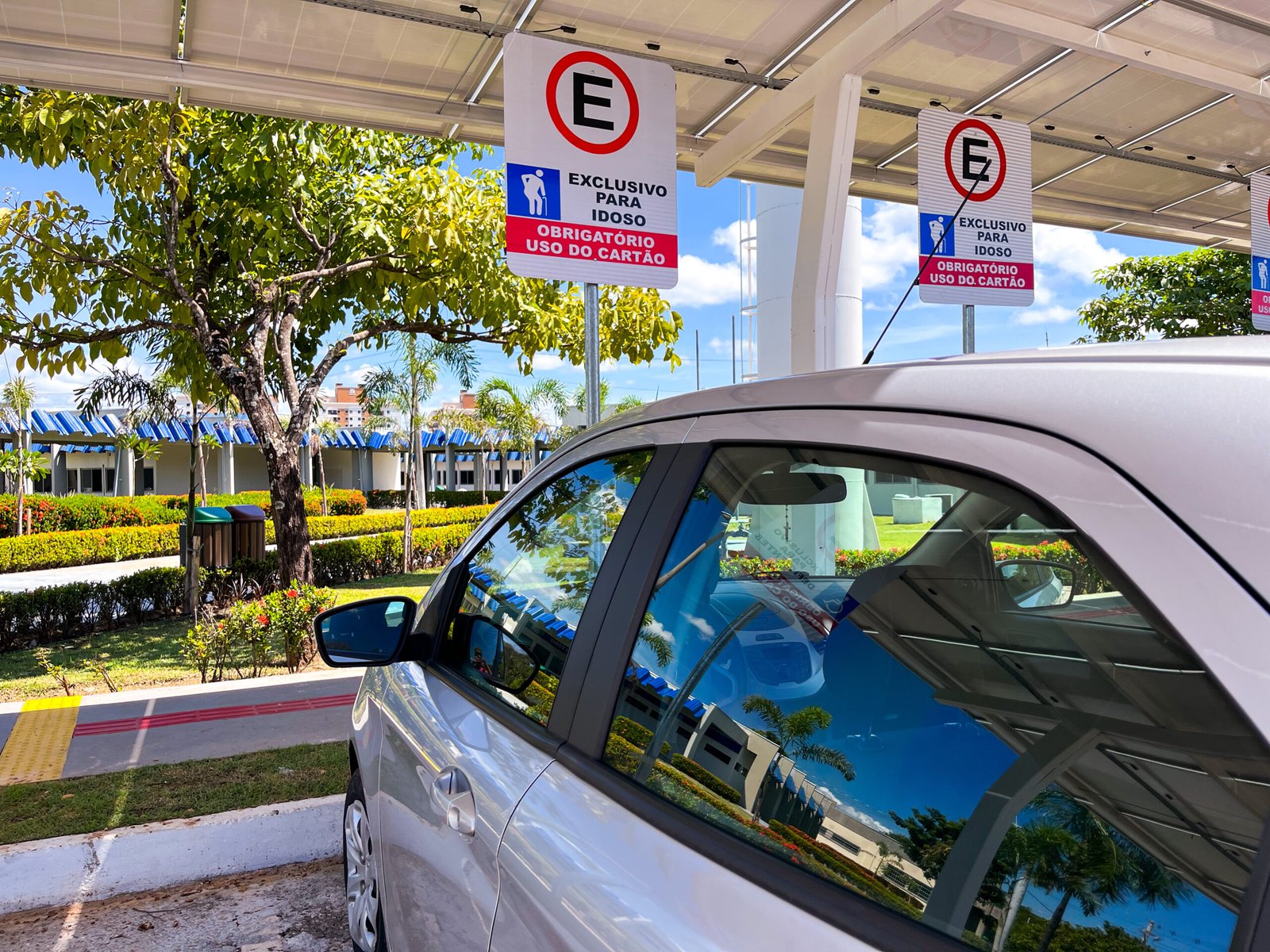 Credencial De Estacionamento Para Idoso Pode Ser Emitida De Forma ...