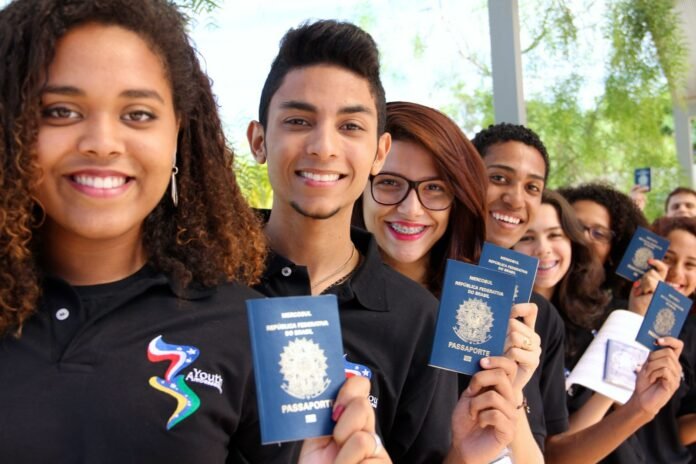 Os 14 estudantes foram selecionados entre os 100 que participaram do Intercâmbio MT no Mundo em 2023, na Inglaterra