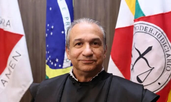 desembargador Magid Nauef Láuar