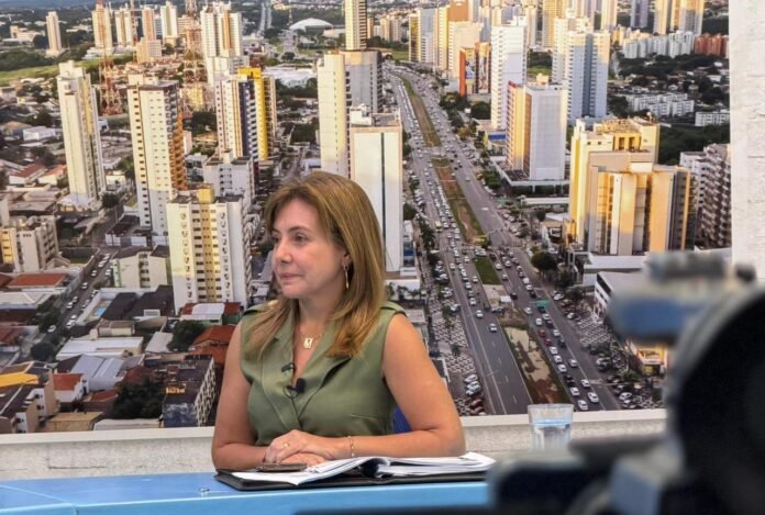 prefeita de VG Flavia Moretti