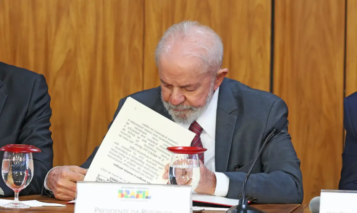 Lula assinatura